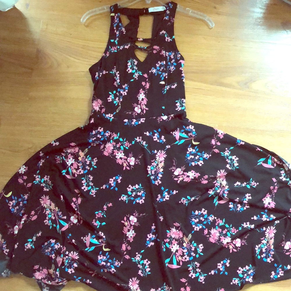 Candie’s gorgeous and flirty dress!